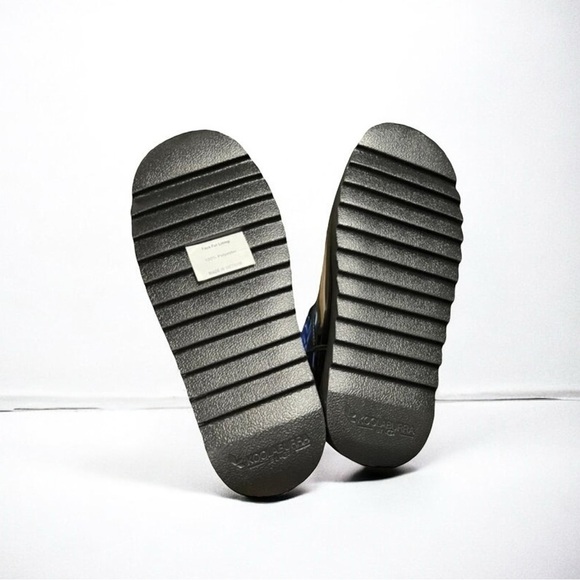 🌻NEW w/Box UGG Koolaburra Black Koola Clear Mini Short Boots Size 10 - Picture 6 of 8